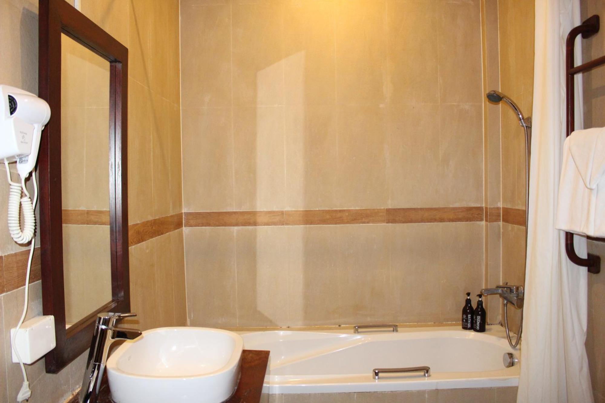 Lux Hotel Luang Prabang Exterior photo